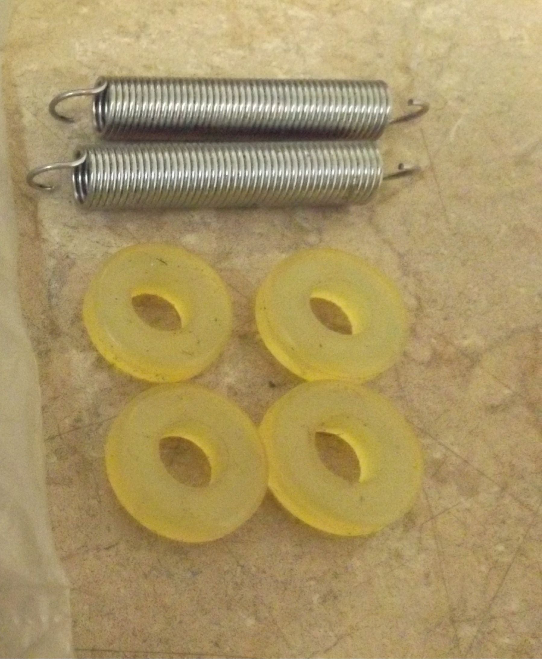 WHIRLPOOL WASHER 82-500 ROLLER & SPRINGS (NEW) WHIRLPOOL WASHER 82-500 ROLLER & SPRINGS (NEW)